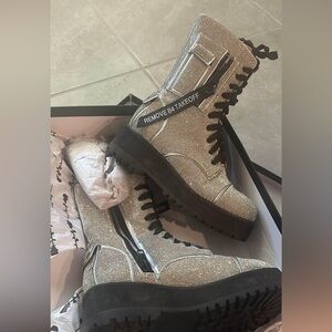Dolls Kills Poster Girl Silver Combat Boots Size 9 runs small to 8.5